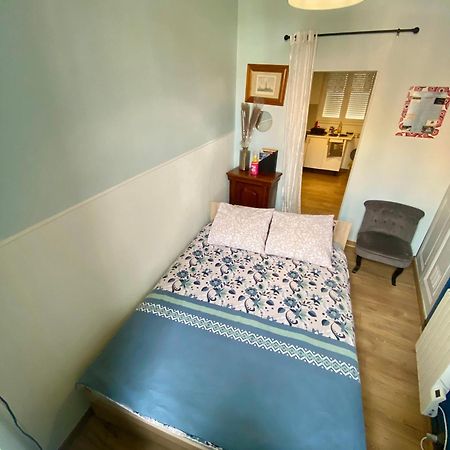 Sympathique Logement En Rez-De-Chausse, De 21M 2 Beauvais Kültér fotó